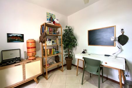 Apartamento à venda com 90m², 4 quartos e 2 vagasQuarto 3