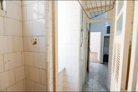 Apartamento à venda com 45m², 1 quarto e 1 vagaBanheiro de Serviço