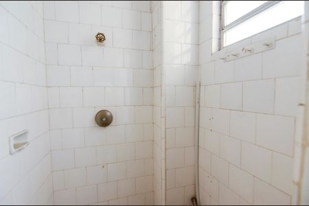 Apartamento à venda com 45m², 1 quarto e 1 vagaBanheiro de Serviço