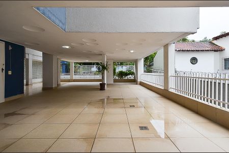 Apartamento à venda com 74m², 2 quartos e 1 vagaÁrea comum