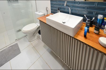 Apartamento à venda com 74m², 2 quartos e 1 vagaBanheiro 1