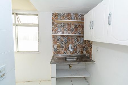 Apartamento para alugar com 50m², 2 quartos e sem vaga Apartamento para alugar com 50m², 2 quartos e sem vagaCozinha e Área de Serviço