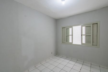 Quarto 2 de casa para alugar com 2 quartos, 75m² em Vila Guilhermina, São Paulo