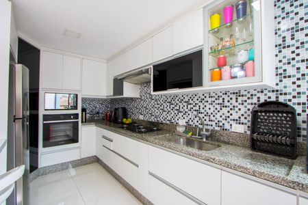 Apartamento à venda com 122m², 2 quartos e 1 vagaCozinha