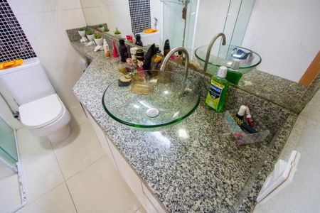 Apartamento à venda com 122m², 2 quartos e 1 vagaBanheiro do quarto 1