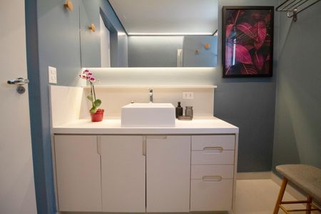 Apartamento à venda com 80m², 2 quartos e 1 vagaBanheiro da Suíte