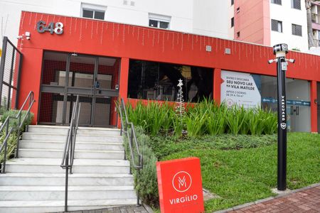 Apartamento para alugar com 40m², 2 quartos e 1 vaga Apartamento para alugar com 40m², 2 quartos e 1 vagaFachada