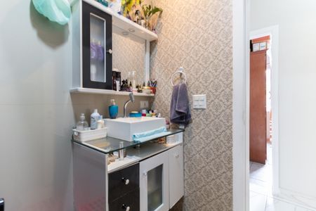 Apartamento para alugar com 85m², 2 quartos e sem vagaBanheiro 