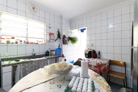Apartamento para alugar com 85m², 2 quartos e sem vagaCozinha 