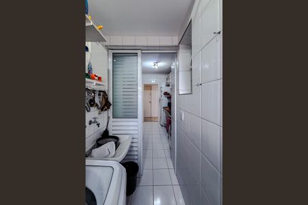 Apartamento à venda com 64m², 2 quartos e 1 vagaÁrea de Serviço