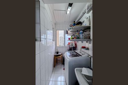 Apartamento à venda com 64m², 2 quartos e 1 vagaÁrea de Serviço