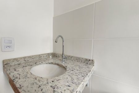 Banheiro Suíte de apartamento à venda com 2 quartos, 55m² em Jardim Guarani, Campinas
