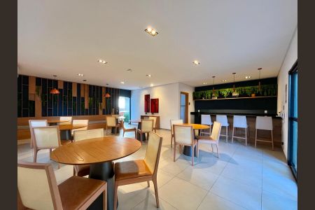 Apartamento à venda com 55m², 2 quartos e 1 vaga Apartamento à venda com 55m², 2 quartos e 1 vagaÁrea comum- Salão de festas