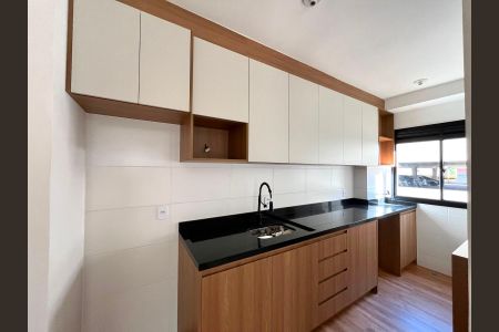 Apartamento à venda com 55m², 2 quartos e 1 vaga Apartamento à venda com 55m², 2 quartos e 1 vagaCozinha e Área de Serviço