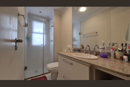 Apartamento à venda com 123m², 3 quartos e 2 vagasBanheiro 