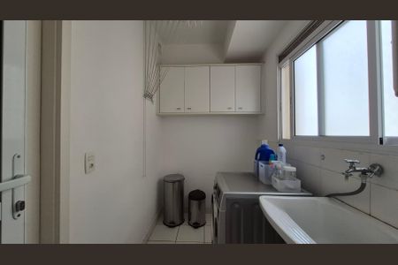 Apartamento à venda com 123m², 3 quartos e 2 vagasLavanderia