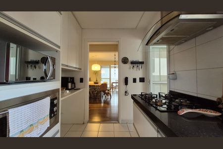 Apartamento à venda com 123m², 3 quartos e 2 vagasCozinha