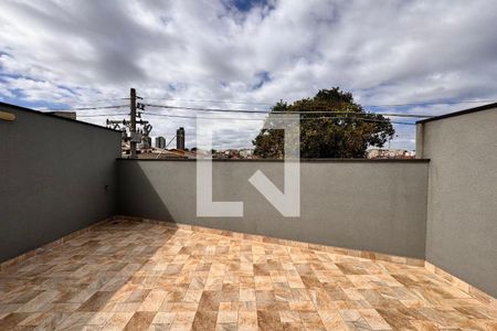 Casa para alugar com 90m², 2 quartos e 1 vagaCobertura