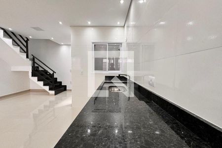 Casa para alugar com 90m², 2 quartos e 1 vagaCozinha