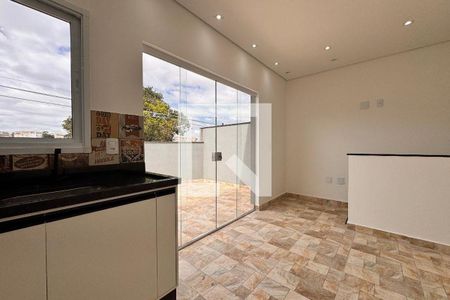 Casa para alugar com 90m², 2 quartos e 1 vagaCobertura