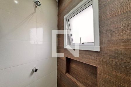 Casa para alugar com 90m², 2 quartos e 1 vagaBanheiro suíte 1