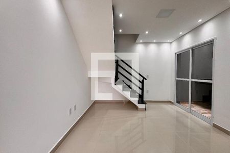 Casa para alugar com 90m², 2 quartos e 1 vagaSala
