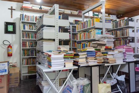 Apartamento para alugar com 65m², 2 quartos e sem vagaLivraria