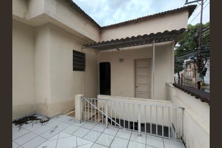 Casa à venda com 140m², 6 quartos e 1 vagaTerraço