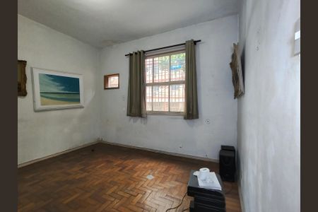 Casa à venda com 140m², 6 quartos e 1 vagaQuarto 1