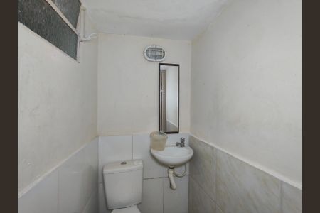 Casa à venda com 140m², 6 quartos e 1 vagaBanheiro