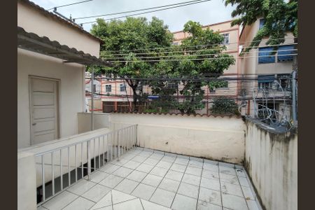 Casa à venda com 140m², 6 quartos e 1 vagaTerraço
