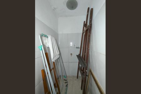 Casa à venda com 140m², 6 quartos e 1 vagaÁrea de Serviço