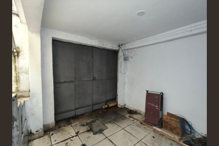 Casa à venda com 140m², 6 quartos e 1 vagaGaragem