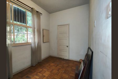 Casa à venda com 140m², 6 quartos e 1 vagaQuarto 2
