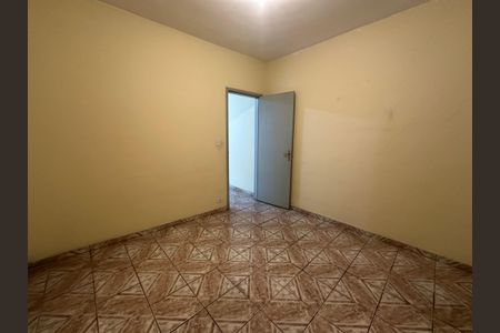 Quarto 1 de casa para alugar com 2 quartos, 60m² em Jardim Barueri, Barueri