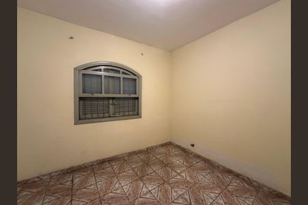 Casa para alugar com 60m², 2 quartos e 2 vagasQuarto 1