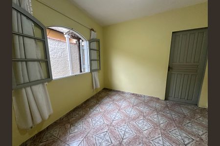 Casa para alugar com 60m², 2 quartos e 2 vagasQuarto 2