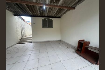 Casa para alugar com 60m², 2 quartos e 2 vagasGaragem