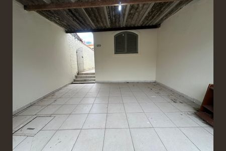 Casa para alugar com 60m², 2 quartos e 2 vagasGaragem