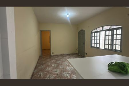 Sala de casa para alugar com 2 quartos, 60m² em Jardim Barueri, Barueri