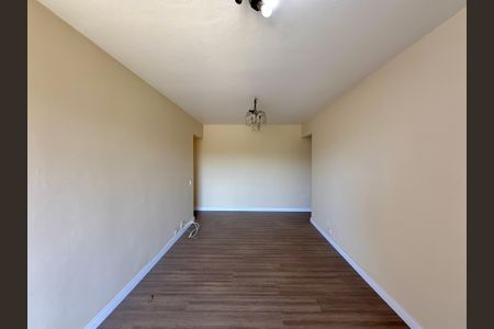 Apartamento para alugar com 80m², 2 quartos e 1 vagaSala 