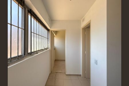 Apartamento para alugar com 80m², 2 quartos e 1 vagaÁrea de Serviço