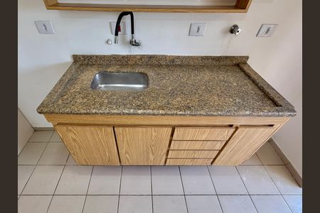 Apartamento para alugar com 80m², 2 quartos e 1 vagaCozinha 