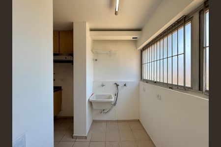 Apartamento para alugar com 80m², 2 quartos e 1 vagaÁrea de Serviço