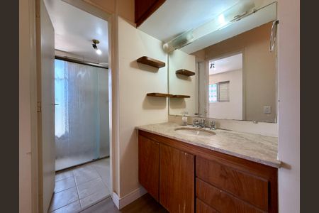 Apartamento para alugar com 80m², 2 quartos e 1 vagaBanheiro 