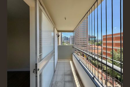 Apartamento para alugar com 80m², 2 quartos e 1 vagaSala 