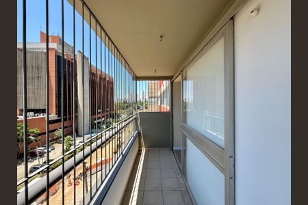 Apartamento para alugar com 80m², 2 quartos e 1 vagaSala 