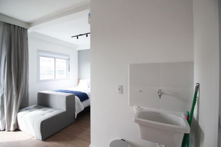 Studio à venda com 25m², 1 quarto e sem vaga Studio à venda com 25m², 1 quarto e sem vagaÁrea de Serviço