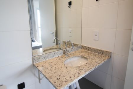 Studio à venda com 25m², 1 quarto e sem vaga Studio à venda com 25m², 1 quarto e sem vagaBanheiro