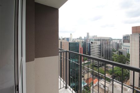 Studio à venda com 25m², 1 quarto e sem vaga Studio à venda com 25m², 1 quarto e sem vagaVaranda